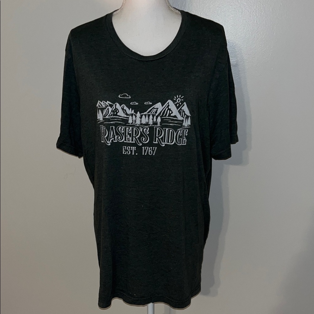 Outlander Fraser’s Ridge Green Tee - Picture 2 of 6